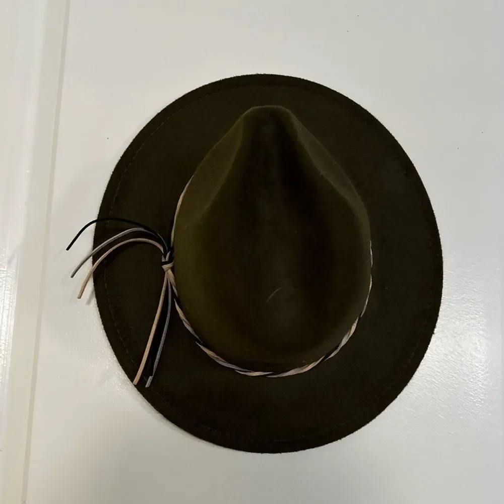 NWOT Tillys Olive Green Women’s Fedora Hat - One Size Fits All - Picture 4 of 10